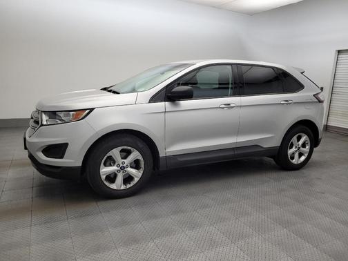 Ingot Silver Metallic 2017 Ford Edge SE