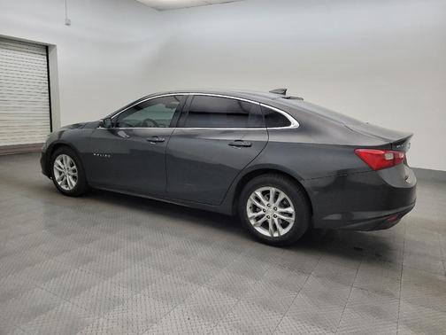 Gray 2018 Chevrolet Malibu LT