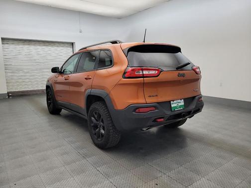 Mango Tango Pearlcoat 2016 Jeep Cherokee Trailhawk
