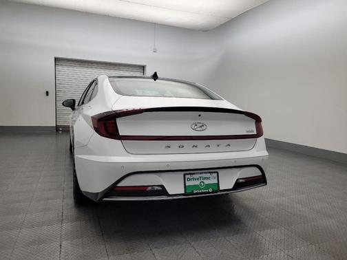 2021 Hyundai SONATA Hybrid Limited