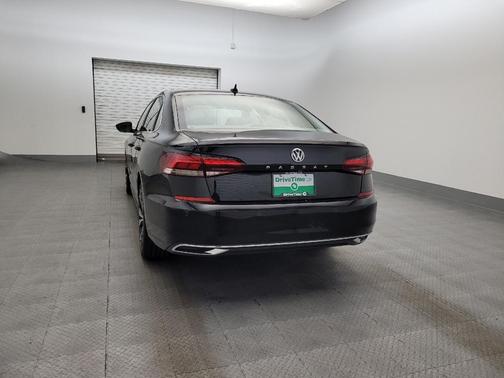 2020 Volkswagen Passat 2.0T SE