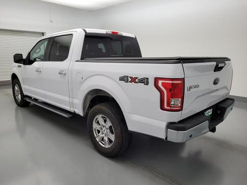 Photo 3 of 32 of 2015 Ford F-150 XLT