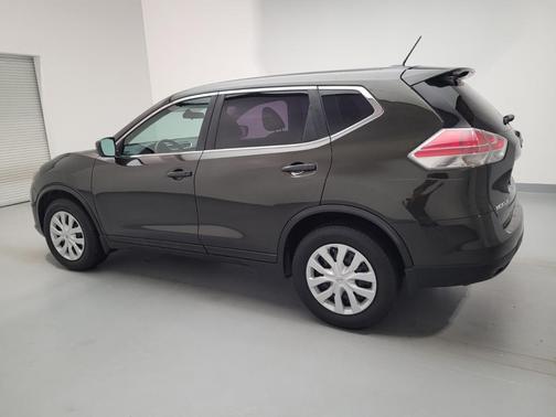 Photo 3 of 32 of 2016 Nissan Rogue S