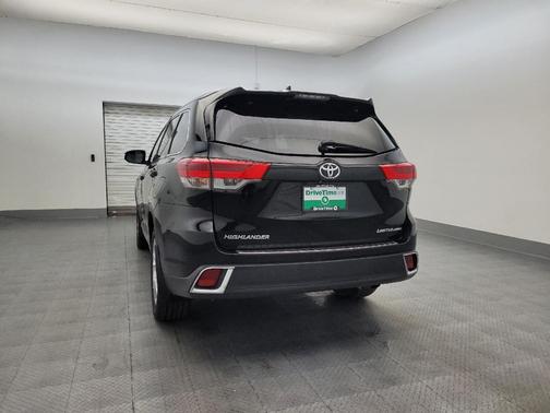 2017 Toyota Highlander Limited