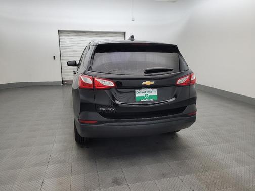 Mosaic Black Metallic 2021 Chevrolet Equinox LS