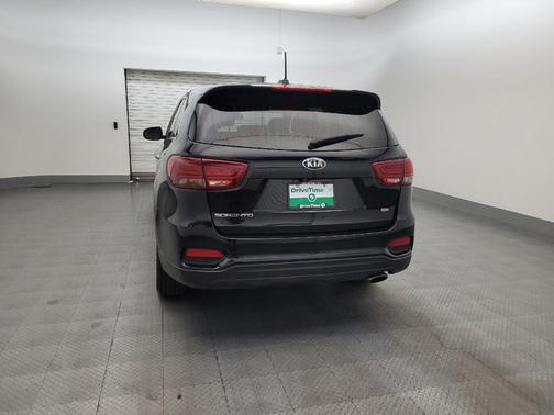 Ebony Black 2019 Kia Sorento LX