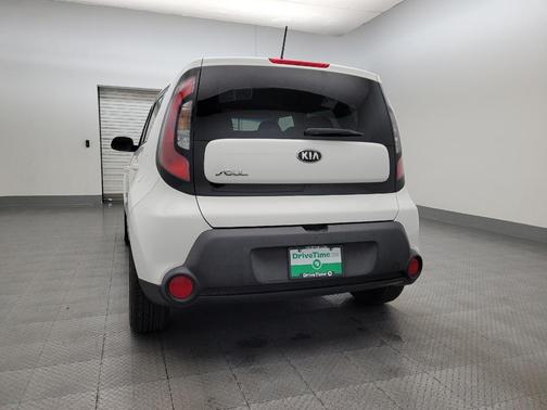 2016 Kia Soul Base