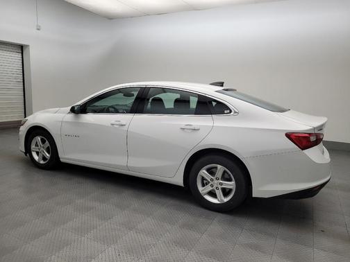 Summit White 2024 Chevrolet Malibu 1LS
