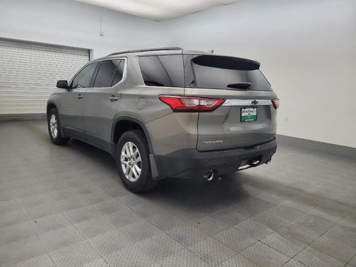 Gray 2019 Chevrolet Traverse LT Cloth