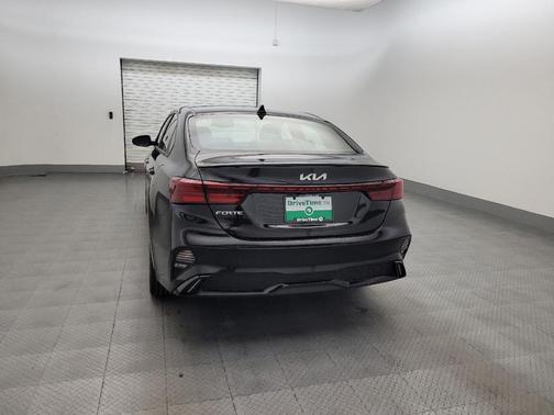 Aurora Black 2023 Kia Forte GT-Line