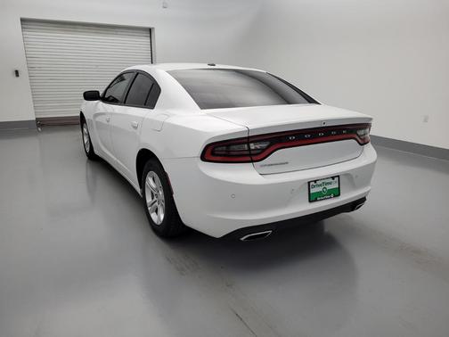 Photo 5 of 32 of 2019 Dodge Charger SXT