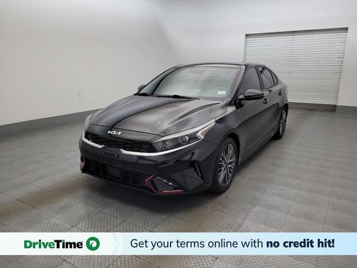 Aurora Black 2024 Kia Forte GT-Line