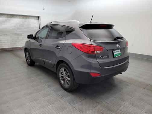 2015 Hyundai TUCSON SE