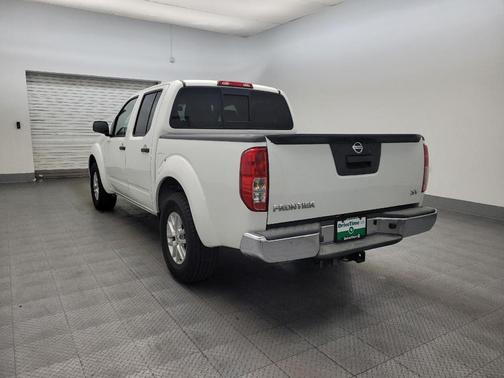 Glacier White 2019 Nissan Frontier SV