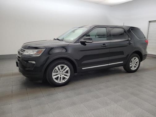 Shadow Black 2018 Ford Explorer XLT