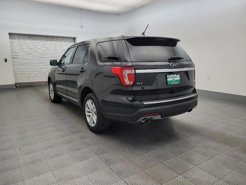Shadow Black 2018 Ford Explorer XLT