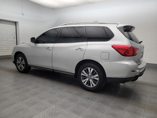 2019 Nissan Pathfinder S