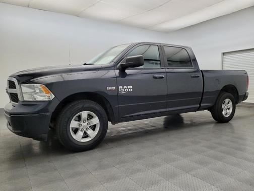 2019 RAM 1500 SLT