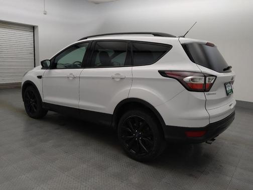 White 2018 Ford Escape SE