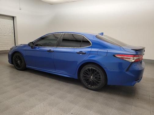 Blue Streak Metallic 2019 Toyota Camry SE