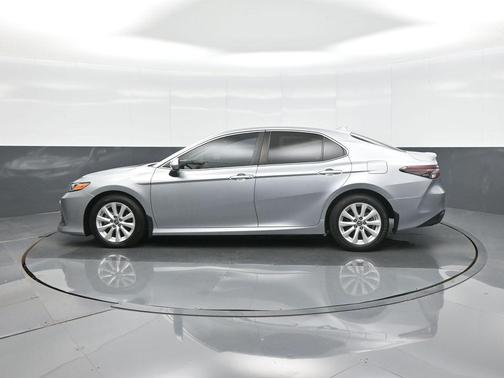 Celestial Silver Metallic 2022 Toyota Camry LE