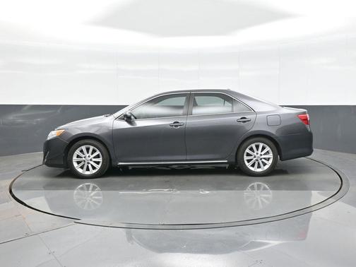 2014 Toyota Camry XLE