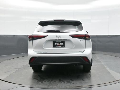 2026 Toyota Highlander Hybrid XLE