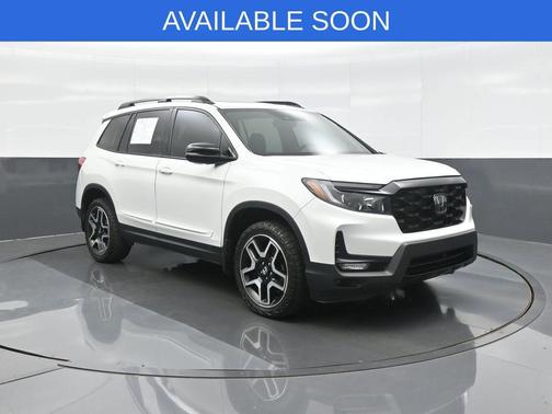 Platinum White Pearl 2022 Honda Passport AWD Elite
