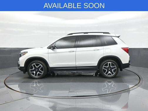 Platinum White Pearl 2022 Honda Passport AWD Elite