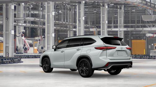 Wind Chill Pearl 2026 Toyota Highlander XSE