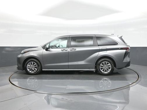 Heavy Metal 2026 Toyota Sienna LE