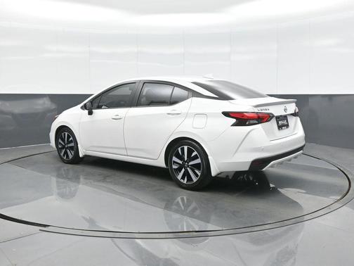 2021 Nissan Versa 1.6 S