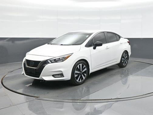 2021 Nissan Versa 1.6 S