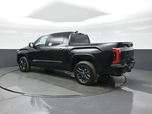 2026 Toyota Tundra Hybrid Platinum