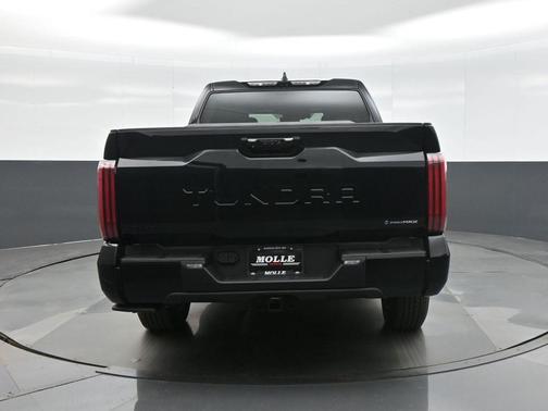 2026 Toyota Tundra Hybrid Platinum