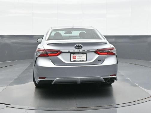 Celestial Silver Metallic 2023 Toyota Camry SE