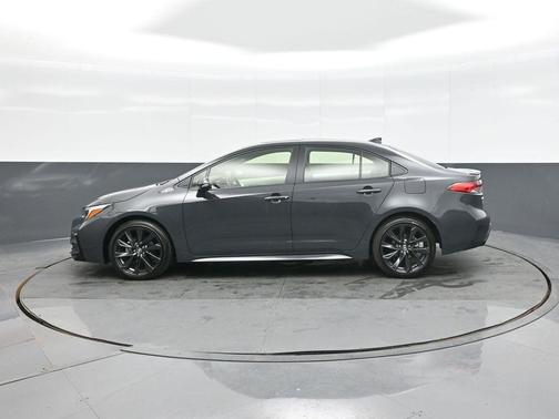 2025 Toyota Corolla Hybrid SE