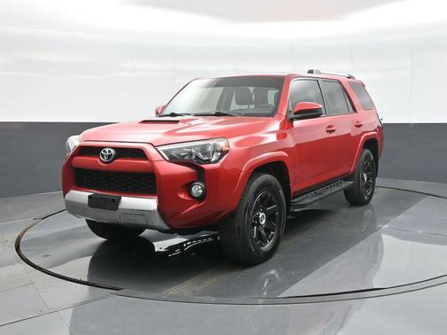 Barcelona Red Metallic 2015 Toyota 4Runner Trail