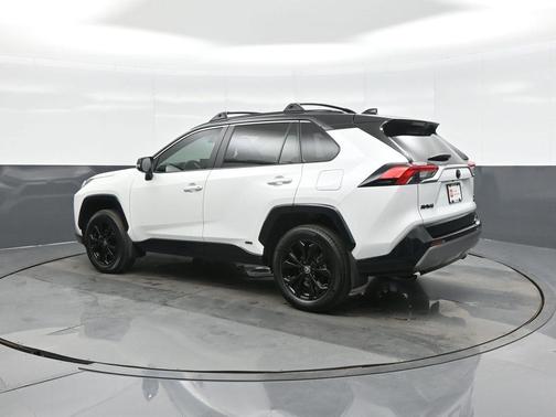 2024 Toyota RAV4 Hybrid SE