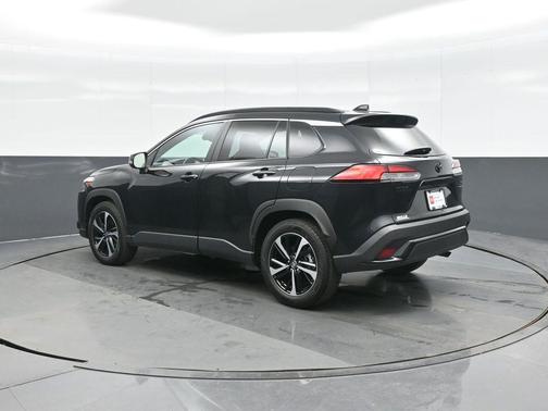 2025 Toyota Corolla Hybrid SE