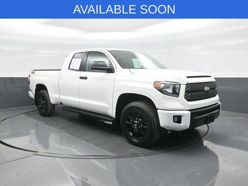 Super White 2020 Toyota Tundra SR5