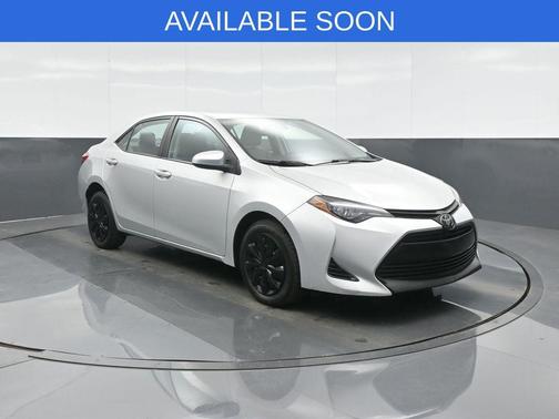 Classic Silver Metallic 2019 Toyota Corolla LE