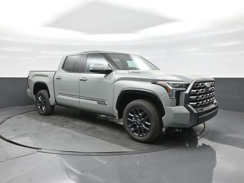 2026 Toyota Tundra Hybrid Platinum
