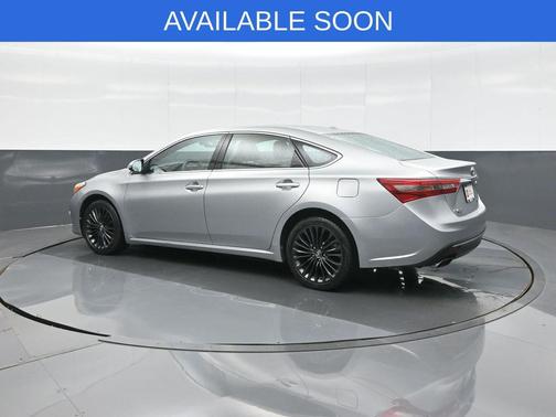 Celestial Silver Metallic 2017 Toyota Avalon Touring