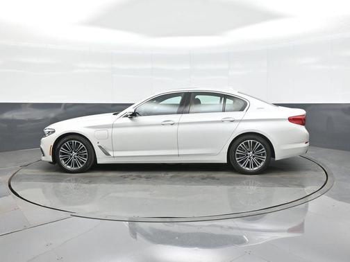 2019 BMW 530e xDrive iPerformance