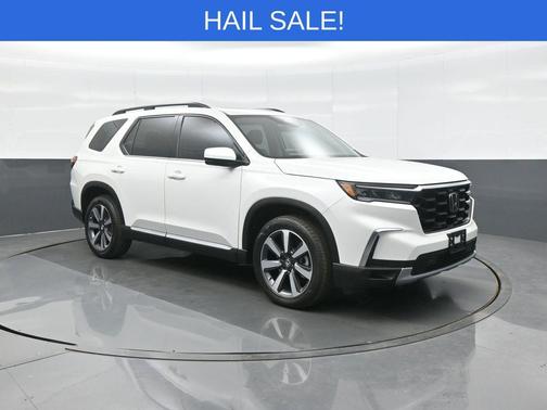 2025 Honda Pilot Touring 8-Passenger