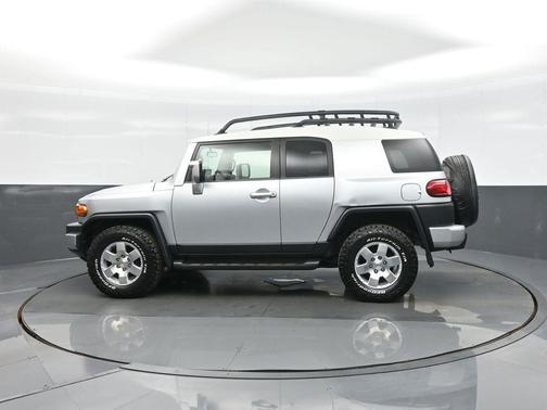 2007 Toyota FJ Cruiser Base
