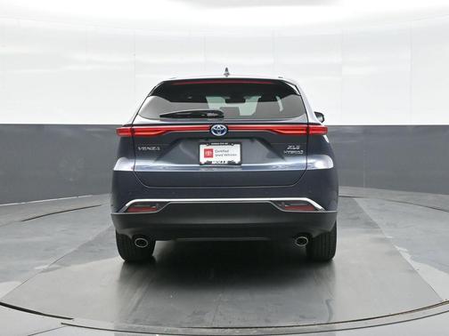 2024 Toyota Venza XLE