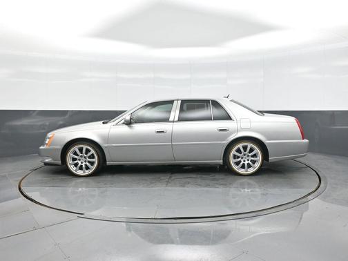 2007 Cadillac DTS Performance