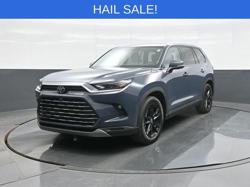 Cloud 2024 Toyota Grand Highlander Platinum